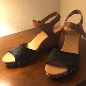Clark’s leather wedges